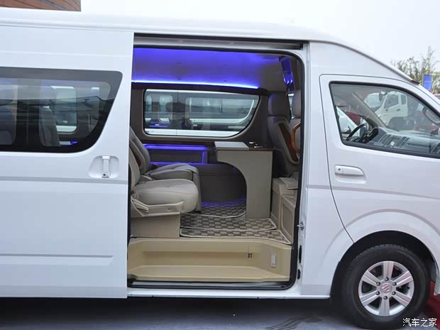 福田福田汽車蒙派克S2013款 2.8T新干線豪華型 柴油長軸