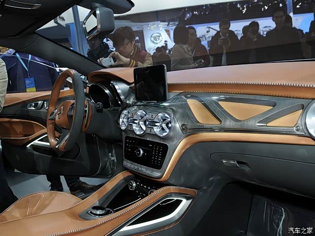 奔驰奔驰(进口)奔驰GLA级2013款 Concept 奔驰奔驰(进口)奔驰GLA级2013款 Concept