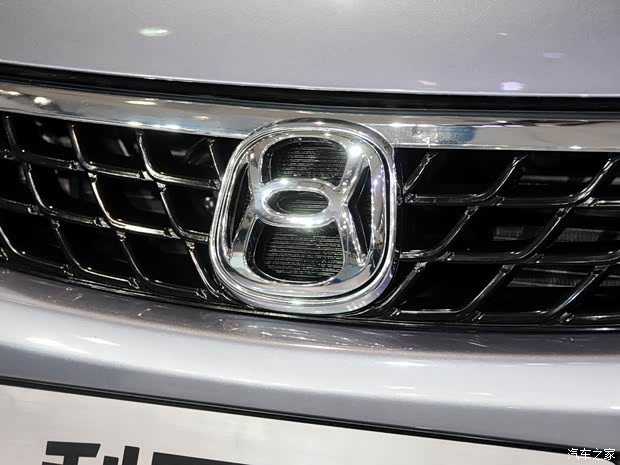 铃木昌河铃木利亚纳A62013款 基本型