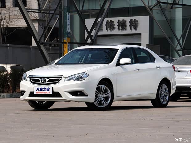 紳寶北京汽車紳寶2013款 2.3T 精英型 紳寶北京汽車紳寶2013款 2.3T 精英型