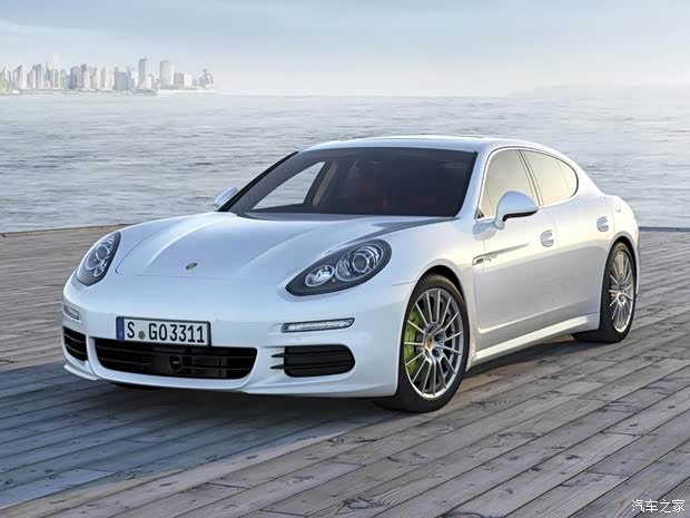 保时捷保时捷Panamera2014款 基本型 保时捷保时捷Panamera2014款 基本型