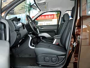 ������ʿ 2013�� 2.0L �ֶ����о�Ӣ��