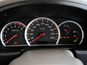 �ղ�D22 2013�� 2.4L����������׼��