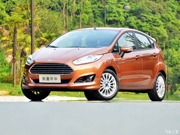 福特长安福特嘉年华2013款 两厢 1.5L 自动劲动型 福特长安福特嘉年华2013款 两厢 1.5L 自动劲动型