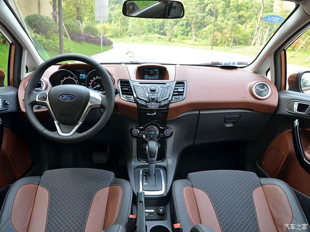 福特长安福特嘉年华2013款 两厢 1.5L 自动劲动型 福特长安福特嘉年华2013款 两厢 1.5L 自动劲动型