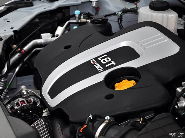 荣威上汽集团荣威5502013款 550G 1.8T 自动品仕版 荣威上汽集团荣威5502013款 550G 1.8T 自动品仕版