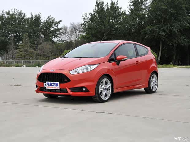 福特福特(進(jìn)口)嘉年華(進(jìn)口)2013款 三門兩廂版 ST