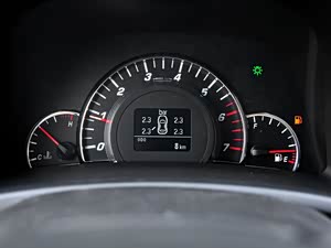 ����C50 2013�� 1.5T �ֶ���Ӣ��