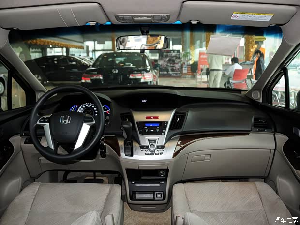 本田广汽本田奥德赛2013款 2.4L 舒适版 本田广汽本田奥德赛2013款 2.4L 舒适版