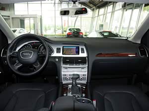�µ�Q7 2014�� 35 TFSI �˶���