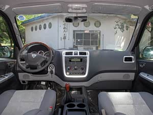 ���ɿ�E2012�� 2.0L������׼�ͳ���4G63