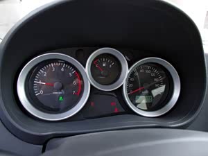 ���ɿ�E2012�� 2.0L������׼�ͳ���4G63