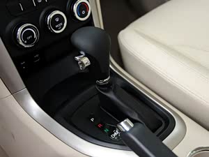 S7 2013 2.0L Զ