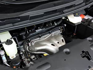 ���ǵ�M6 2013�� 2.4L �ֶ�������