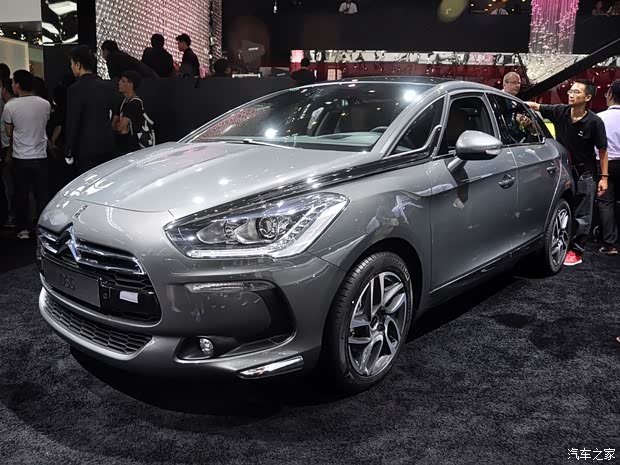 DS雪鐵龍(進口)DS5(進口)2012款 1.6T 尊享版 DS雪鐵龍(進口)DS5(進口)2012款 1.6T 尊享版