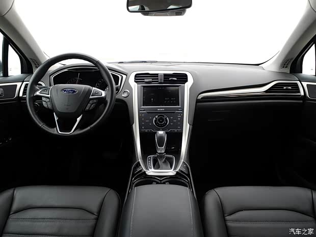 福特长安福特蒙迪欧2013款 2.0L GTDi240旗舰型 福特长安福特蒙迪欧2013款 2.0L GTDi240旗舰型