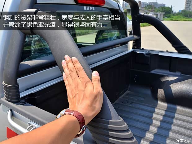 長(zhǎng)城長(zhǎng)城汽車(chē)風(fēng)駿52013款 2.4L歐洲版 四驅(qū)精英型大雙排 長(zhǎng)城長(zhǎng)城汽車(chē)風(fēng)駿52013款 2.4L歐洲版 四驅(qū)精英型大雙排