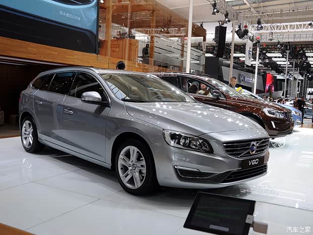 沃爾沃沃爾沃(進口)沃爾沃V602014款 基本型