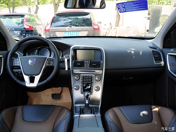 沃尔沃沃尔沃(进口)沃尔沃XC602014款 T5 基本型 沃尔沃沃尔沃(进口)沃尔沃XC602014款 T5 基本型