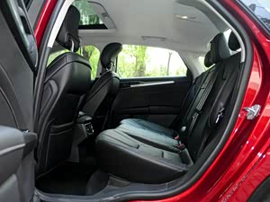 �ɵ�ŷ2013�� 2.0L GTDi240�����˶���