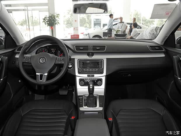 大众一汽-大众迈腾2013款 1.8TSI 领先型 大众一汽-大众迈腾2013款 1.8TSI 领先型