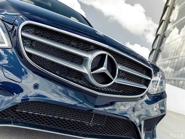 奔驰奔驰(进口)奔驰E级(进口)2013款 E350 奔驰奔驰(进口)奔驰E级(进口)2013款 E350