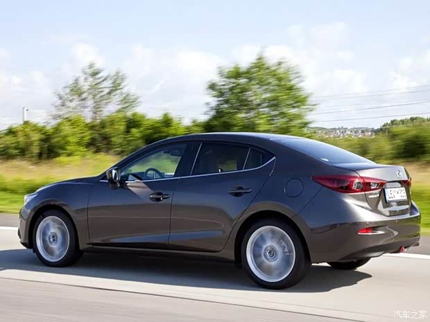 馬自達(dá)馬自達(dá)(進(jìn)口)馬自達(dá)3(進(jìn)口)2014款 三廂版