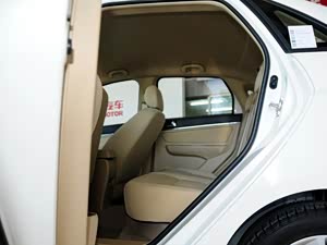 ��������Eϵ�� 2013�� ���� 1.5L �ֶ������