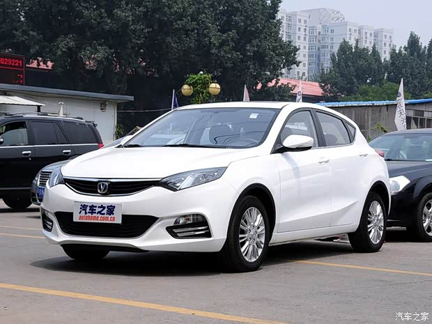 長安長安汽車致尚XT2013款 1.6L 自動俊酷型