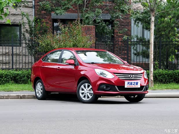 江淮江淮汽车和悦A302013款 1.5L 手动尊贵型