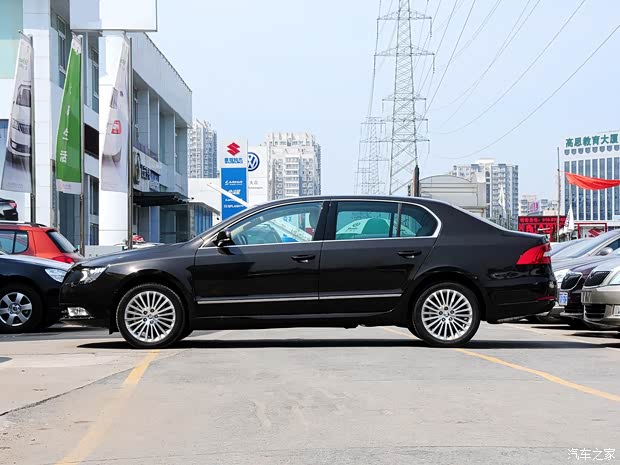 斯柯達(dá)上海大眾斯柯達(dá)速派2013款 1.8TSI 自動雅仕版 斯柯達(dá)上海大眾斯柯達(dá)速派2013款 1.8TSI 自動雅仕版