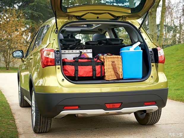 铃木长安铃木S-CROSS2013款 基本型