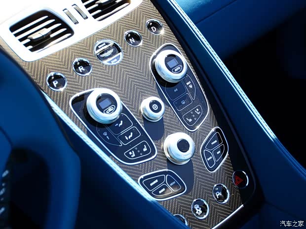 阿斯頓·馬丁阿斯頓·馬丁Vanquish2014款 Volante 阿斯頓·馬丁阿斯頓·馬丁Vanquish2014款 Volante