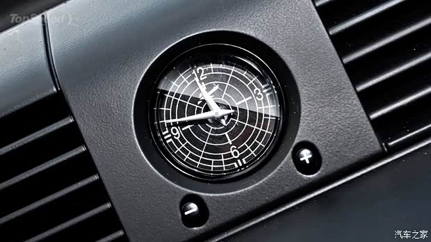 路虎路虎衛(wèi)士2013款 2.2T 基本型