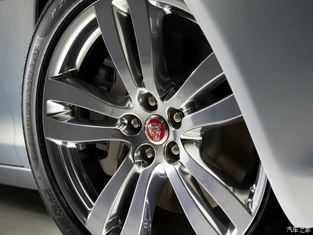 捷豹捷豹捷豹XJ2014款 基本型