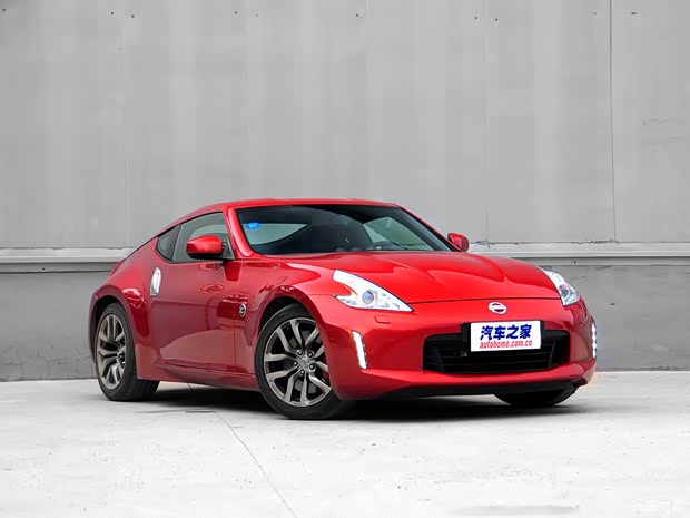 日產(chǎn)(進(jìn)口) 日產(chǎn)370Z 2013款 3.7L Coupe 日產(chǎn)(進(jìn)口) 日產(chǎn)370Z 2013款 3.7L Coupe
