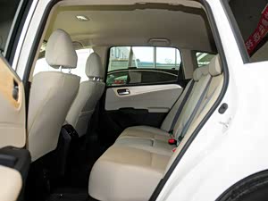 �ܵ� 2013�� 1.8L �Զ����ʰ� 5��