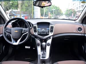 ��³��2013�� �Ʊ� 1.6L �Զ�������