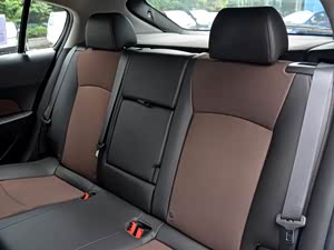 ��³��2013�� �Ʊ� 1.6L �Զ�������