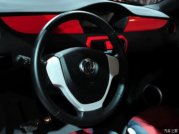 东风乘用车 风神E30L 2013款 基本型