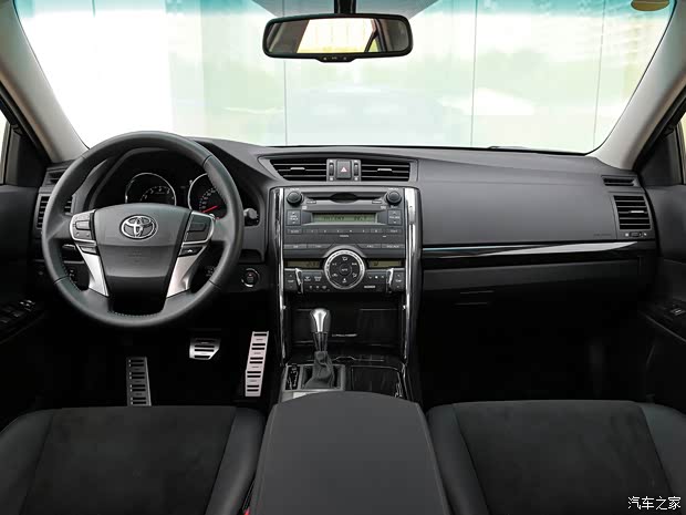 一汽豐田 銳志 2010款 3.0V 風尚旗艦版 一汽豐田 銳志 2010款 3.0V 風尚旗艦版