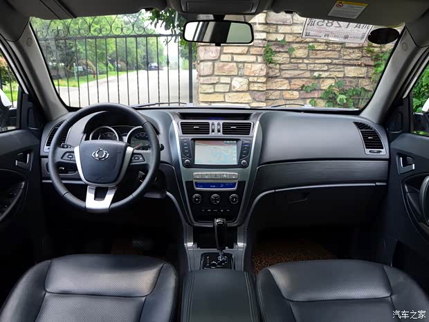 吉利全球鹰吉利汽车全球鹰GX72013款 2.0L 自动尊贵型 吉利全球鹰吉利汽车全球鹰GX72013款 2.0L 自动尊贵型