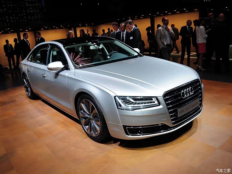 µϰµ()µA82014 A8L 4.0T quattro