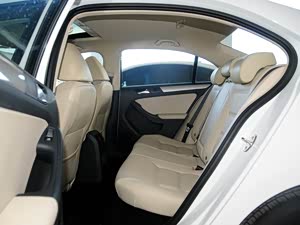 2014 1.6L ֶ
