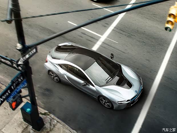 宝马宝马(进口)宝马i82013款 基本型