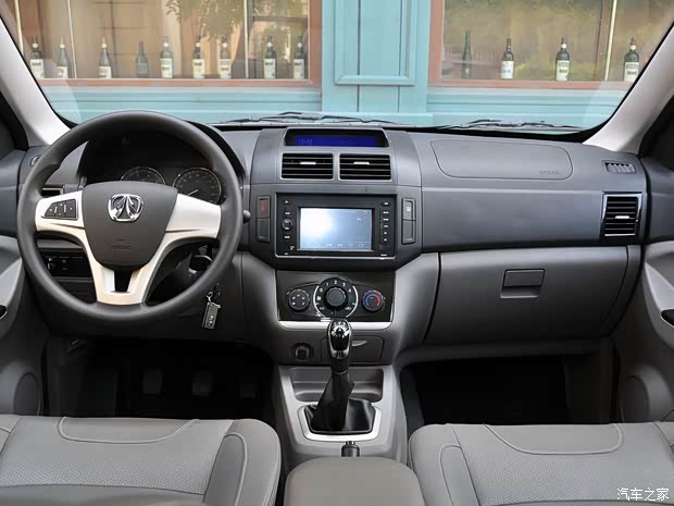 北汽威旺北京汽车北汽威旺M202013款 1.5L 尊尚型 北汽威旺北京汽车北汽威旺M202013款 1.5L 尊尚型