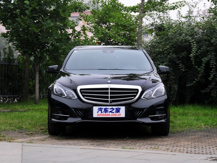 奔驰北京奔驰奔驰e级2014款 e260l 豪华型