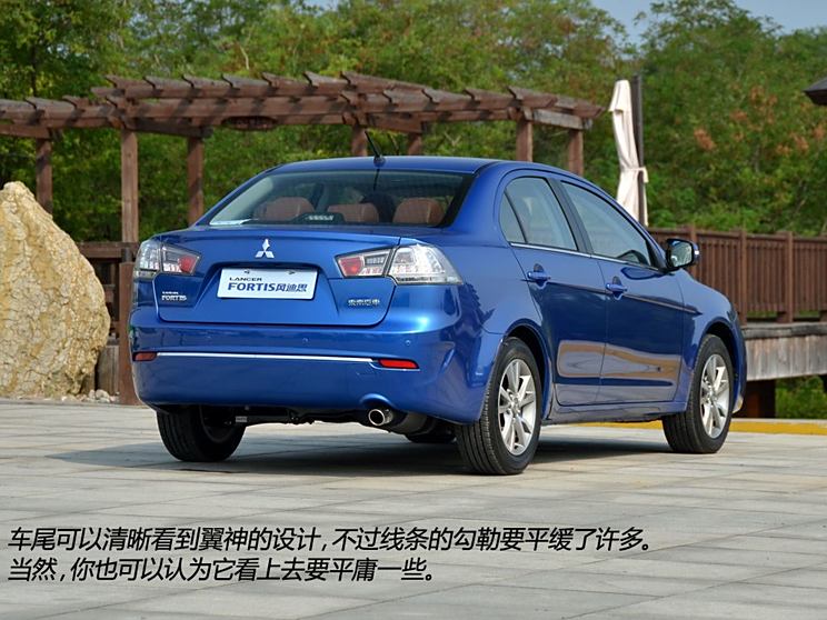 三菱东南汽车风迪思2013款 1.8l 自动旗舰型 国v