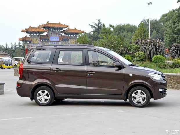 东风小康东风小康风光2013款 1.5L舒适型