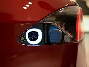 特斯拉推家庭充电桩安装免费预勘测服务